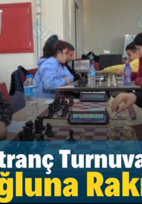 Siirt’te Satranç Turnuvasında Anne Oğluna Rakip Oldu