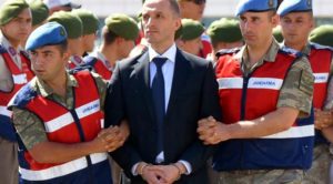 SİİRT’TE 8 FETÖ ÜYESİ RÜTBELİ ASKER TUTUKLANDI Siirt İl Emniyet