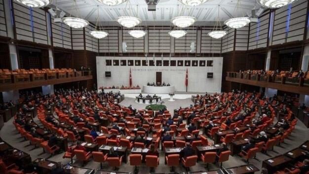HDP Eş Genel Başkanı Pervin Buldan’ın da aralarında bulunduğu 13