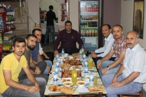 Özellikle Uyuşturucu batağına sapmış gençlerin sosyal aktivitelere kazandırılması için gecesini