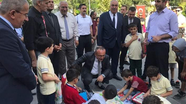 MEHMETÇİK İLKOKULU ÖĞRENCİLERİNDEN BARIŞ PINARI HAREKATINA ANLAMLI DESTEK