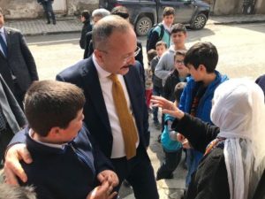 Siirtli vatandaşlarla sıkça bir araya gelmeyi ihmal etmeyen Siirt Valisi