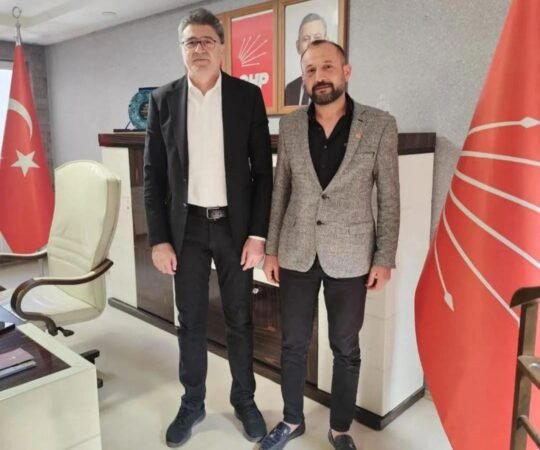 Siirt siyasetinde dikkat çeken bir iddia gündeme geldi. Cumhuriyet Halk