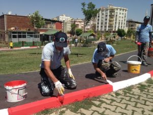 Türkiye’de yaklaşık 1,5 milyon işçinin beklediği “Taşeron işçiye kadro” yasa