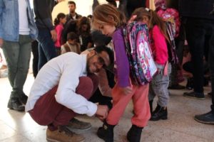 Siirt Üniversitesi (S.Ü.) öğretim görevlileri ve Tarih Topluluğu öğrencilerinden oluşan