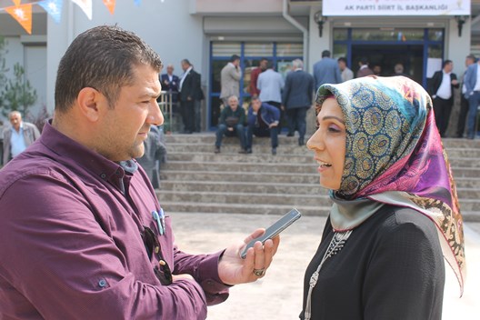 “TOPLUMUN YARISI KADIN, DİĞER YARISI KADININ ESERİ”