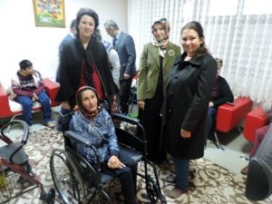 Siirt Valisi Ali Fuat Atik’in eşi Fulya Atik, Aile ve