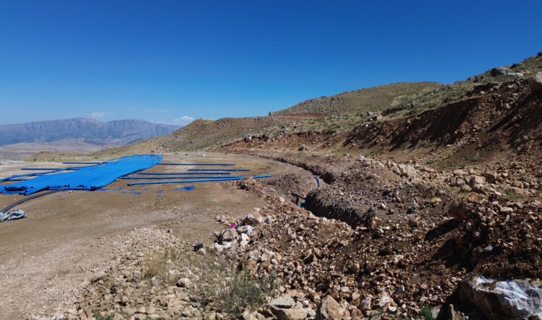 Siirt’in Pervari ilçesine bağlı Doğan köyünde, Herekol Dağı eteklerinden köye