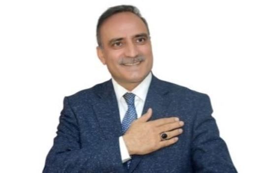 AK Partiden ayrılarak Türkiye’de siyasi parti kuran eski başbakan Ahmet