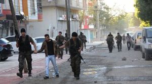 Siirt’in Baykan ilçesinde terör örgütüne yönelik operasyonlar çerçevesinde bazı mahalle