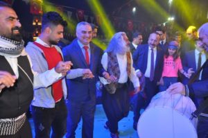 Siirt-Trabzon  kardeşliği projesi kapsamında Siirt’te ilk kez düzenlenen hamsi festivalinde, 20