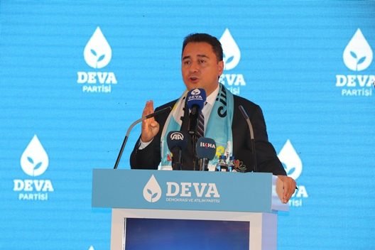 Demokrasi ve Atılım (DEVA) Partisi Genel Başkanı Ali Babacan, partisinin