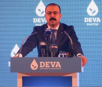 Demokrasi ve Atılım (DEVA) Partisi Siirt İl Başkanı Av.Umut Dayanan,