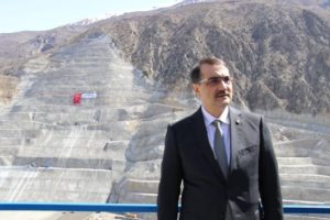 Enerji ve Tabii Kaynaklar Bakanı Fatih Dönmez, çeşitli ziyaret ve