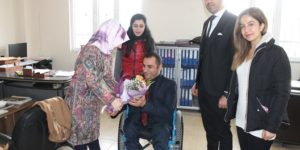ŞEFKATLİ ÖĞRETMENLER, ÇALIŞAN ENGELLİLERİ UNUTMADI