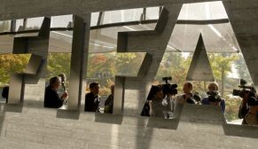 FIFA Binasına Polis Bastı