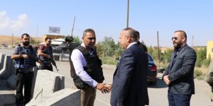 ÇALIŞKAN VALİ, POLİS NOKTALARINI DENETLEDİ