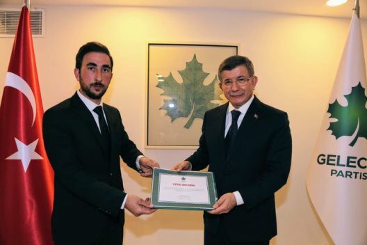 Ahmet Davutoğlu liderliğinde ki Gelecek Partisi’nde Siirt İl Başkanı belli