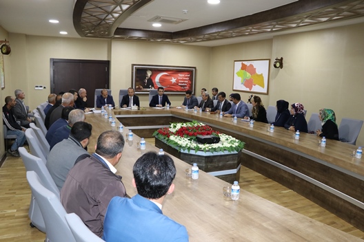 VALİLİKTE HALK GÜNÜ TOPLANTISI YAPILDI