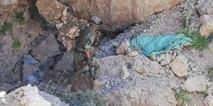 HEREKOL’DA PKK SIĞINAKLARI TEK TEK İMHA EDİLİYOR