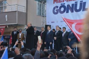 İçişleri Bakanı Süleyman Soylu, Pervari’de partisi tarafından düzenlenen mitingde konuştu.