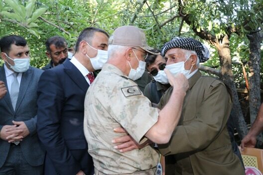 Bir dizi inceleme ve ziyaretlerde bulunmak üzere Siirt’e gelen Jandarma