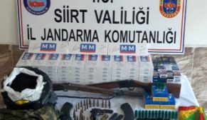 JANDARMA OPERASYONUNDA KAÇAKÇININ EVİNDEN BAKIN NE ÇIKTI