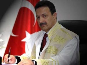 Yüksek Öğretim Kurulu (YÖK) tarafından Siirt Üniversitesi Rektörü Erman’ın usulsüzlüklerinin