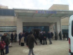 Siirt’in kaplıca (Garneve) yolunda meydana gelen trafik kazasında işçileri taşıyan