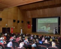 SİİRT’TE ‘KANSER VE KANSER TARAMASI’  KONFERANSI