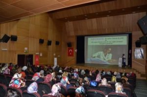 Siirt’te, İl Sağlık Müdürlüğü bünyesindeki Kanser Erken Teşhis Tarama ve