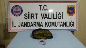 Siirt İl Jandarma Komutanlığı ekiplerince “Uyuşturucu” satıcılarına yönelik düzenlenen operasyonda