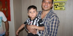 METAL PARA YUTAN ÇOCUK HASTANELİK OLDU