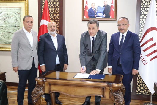 “TÜRKİYE’NİN EN BÜYÜK ATÖLYELERİNİ SİİRT’TE AÇIYORUZ”