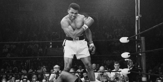 Efsane Boksçu Muhammed Ali Hayatını Kaybetti