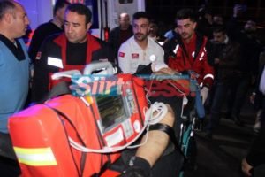 Siirt’in Şirvan İlçesine bağlı Maden köyünde işçileri taşıyan arazi aracı