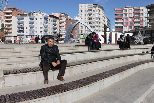 SİİRTLİLER GÜNEŞLİ HAVANIN TADINI ÇIKARDI