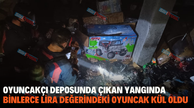 OYUNCAKÇI DEPOSUNDA ÇIKAN YANGINDA BİNLERCE LİRA DEĞERİNDEKİ OYUNCAK KÜL OLDU