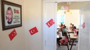 Hakkâri’nin Yüksekova ilçesinde, PKK’lı teröristlerin yola tuzakladığı patlayıcının infilak ettirilmesi