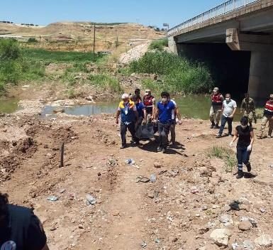 Siirt’te nedeni bilinmeyen bir sebepten dolayı bunalıma giren 25 yalındaki
