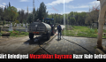 Siirt Belediyesi Mezarlıkları Bayrama Hazır Hale Getirdi