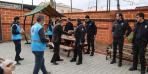 SİİRT BELEDİYESİNDEN ‘KANDİL SİMİDİ’ İKRAMI