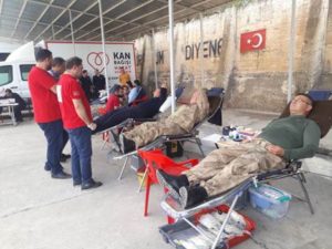 Türk Kızılayı Kan Merkezi iş birliğiyle hayata geçirilen kampanya kapsamında