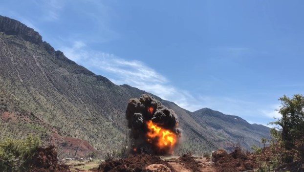 Siirt’in Eruh ilçesinde PKK/KCK’lı teröristler tarafından kırsal alana tuzaklanan patlayıcı