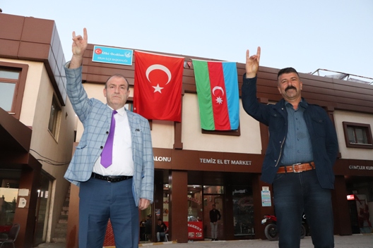 ERUH’LU ÜLKÜCÜLERDEN AZERBAYCAN’A BAYRAKLI DESTEK