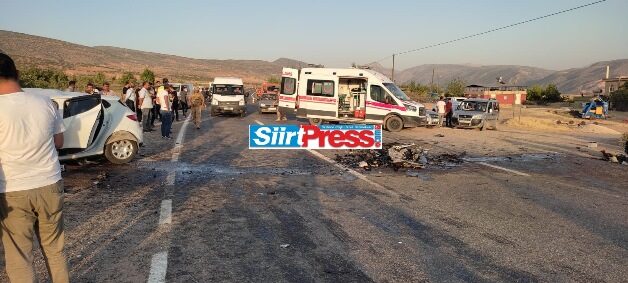 Siirt’in Eruh ilçesinde iki aracın kafa kafaya çarpışması sonucu meydana