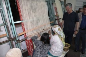 Tillo Belediyesi, ilçede işsizliğin azalması ve istihdamın güçlendirilmesi maksadıyla Kilim