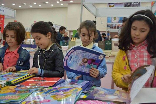 Bu yıl 6.’si düzenlenen Siirt Kitap Fuarı Siirtlilerden beklenen ilgiyi görmedi.