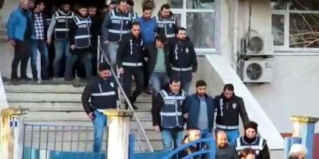 Siirt İl Emniyet Müdürlüğü Asayiş Şube Müdürlüğü ekiplerince 2 ilde