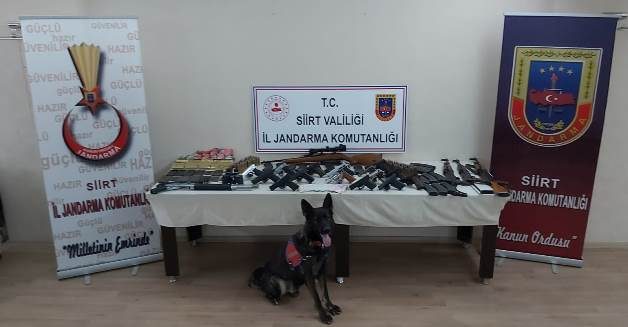 Siirt merkezli 5 ilde, silah kaçakçılarına yönelik düzenlenen operasyonda, 28